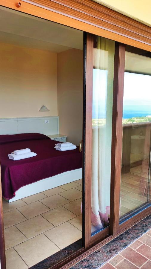 Residenza Domus Aurea Tropea- Vista Mare Hotel Santa Domenica  Kültér fotó