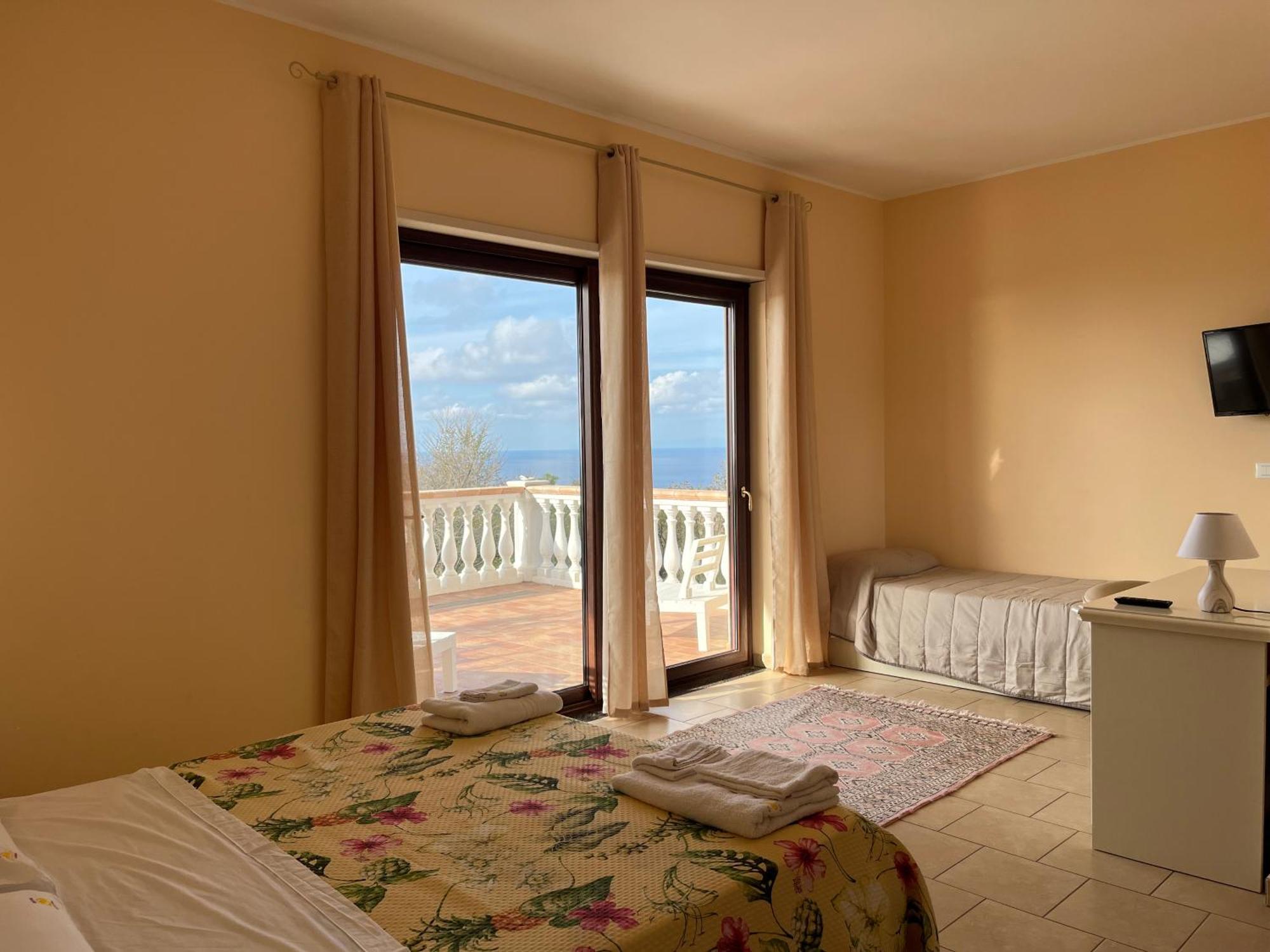 Residenza Domus Aurea Tropea- Vista Mare Hotel Santa Domenica  Kültér fotó