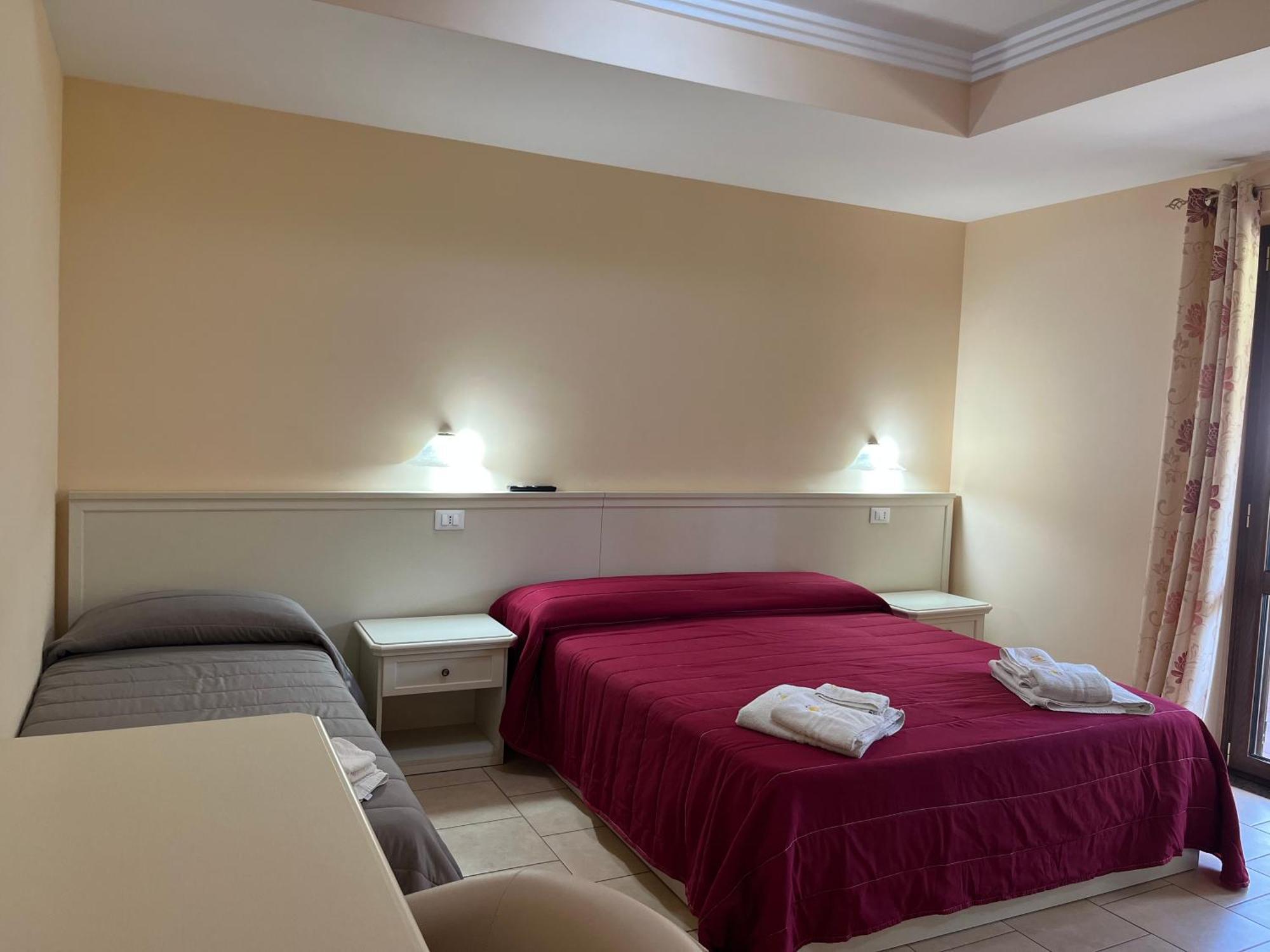 Residenza Domus Aurea Tropea- Vista Mare Hotel Santa Domenica  Kültér fotó