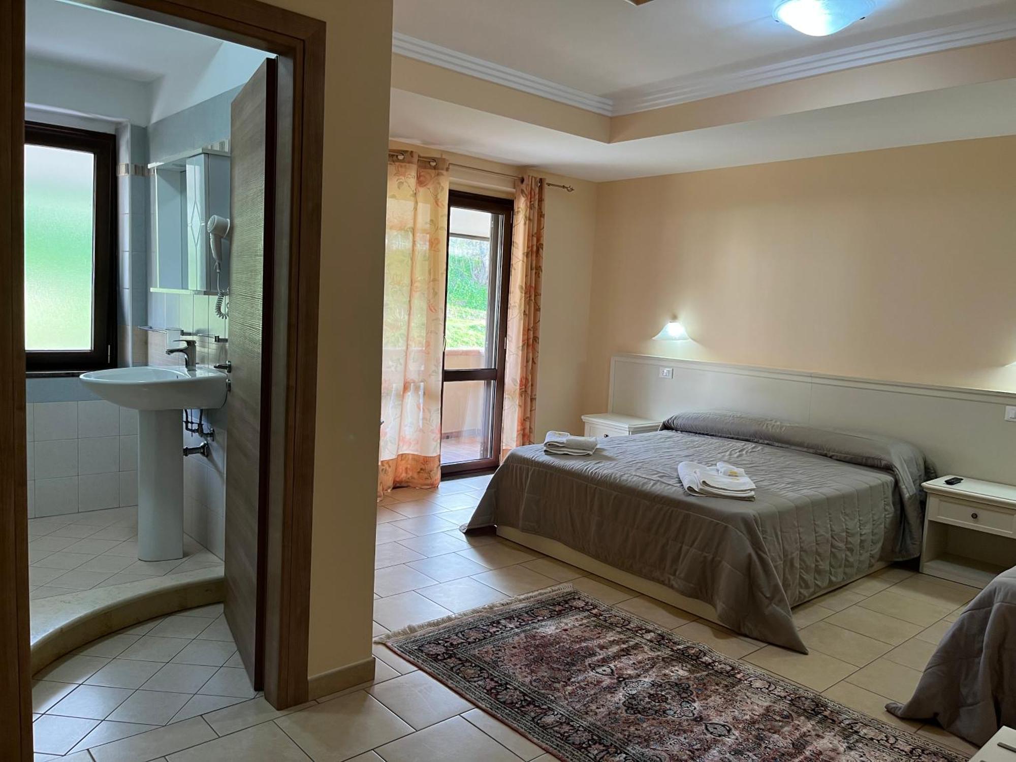 Residenza Domus Aurea Tropea- Vista Mare Hotel Santa Domenica  Kültér fotó