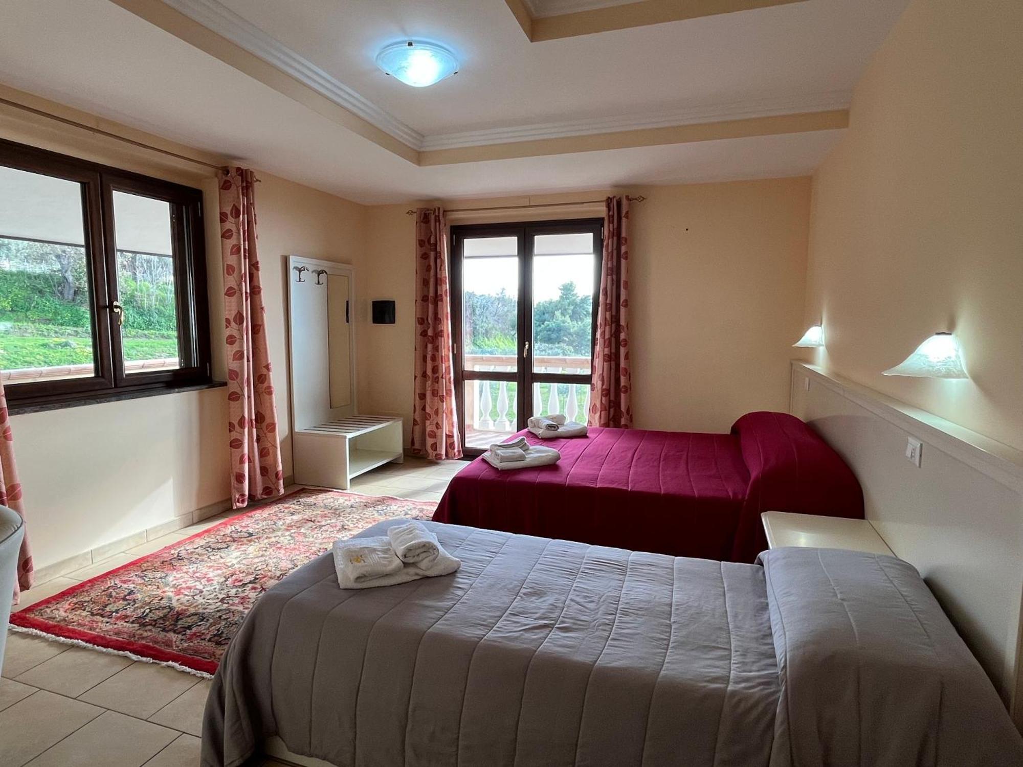 Residenza Domus Aurea Tropea- Vista Mare Hotel Santa Domenica  Kültér fotó